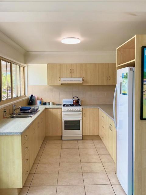 Orchid Beach Apartments Fraser Island Exterior photo